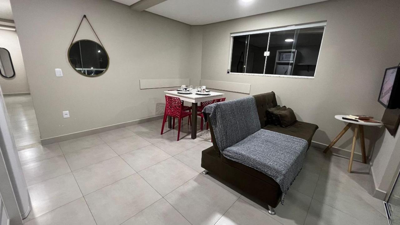 邦比尼亚斯Residencial Tia Dilma公寓 外观 照片